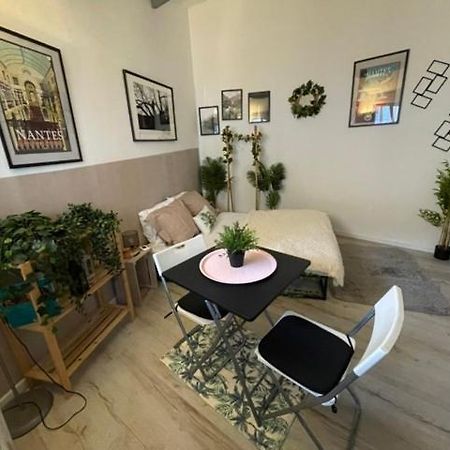 Appartamento Le Petit Nid Nantes Esterno foto
