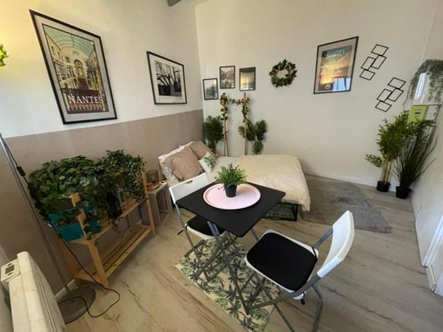 Appartamento Le Petit Nid Nantes Esterno foto
